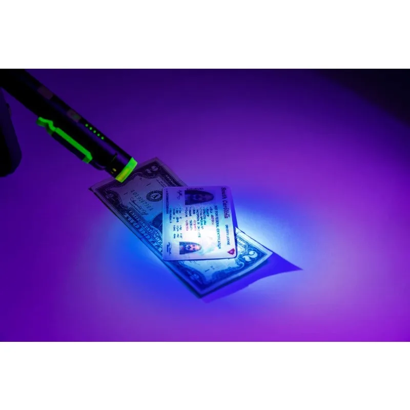 PowerSmith PILP450UVL 450/140 Lumen recarregável LED Caneta de inspeção com inundação, ponto, luz UV 365 nm
