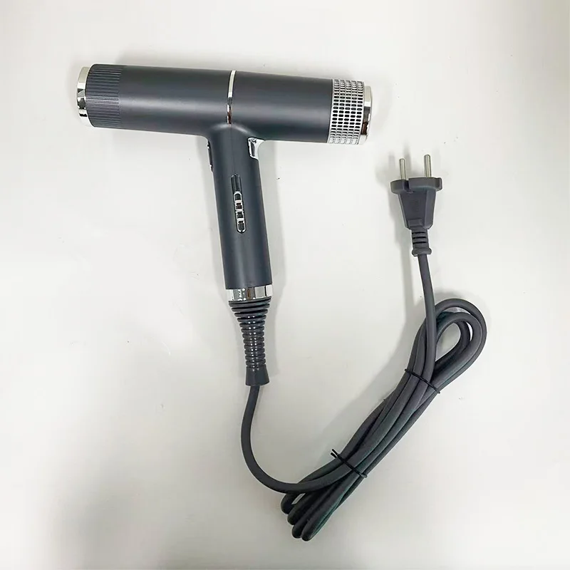 

Салон легких фен использует фен с холодным и горячим воздухом, инструменты для укладки волос с отрицательными ионами и прекрасным фенусом.