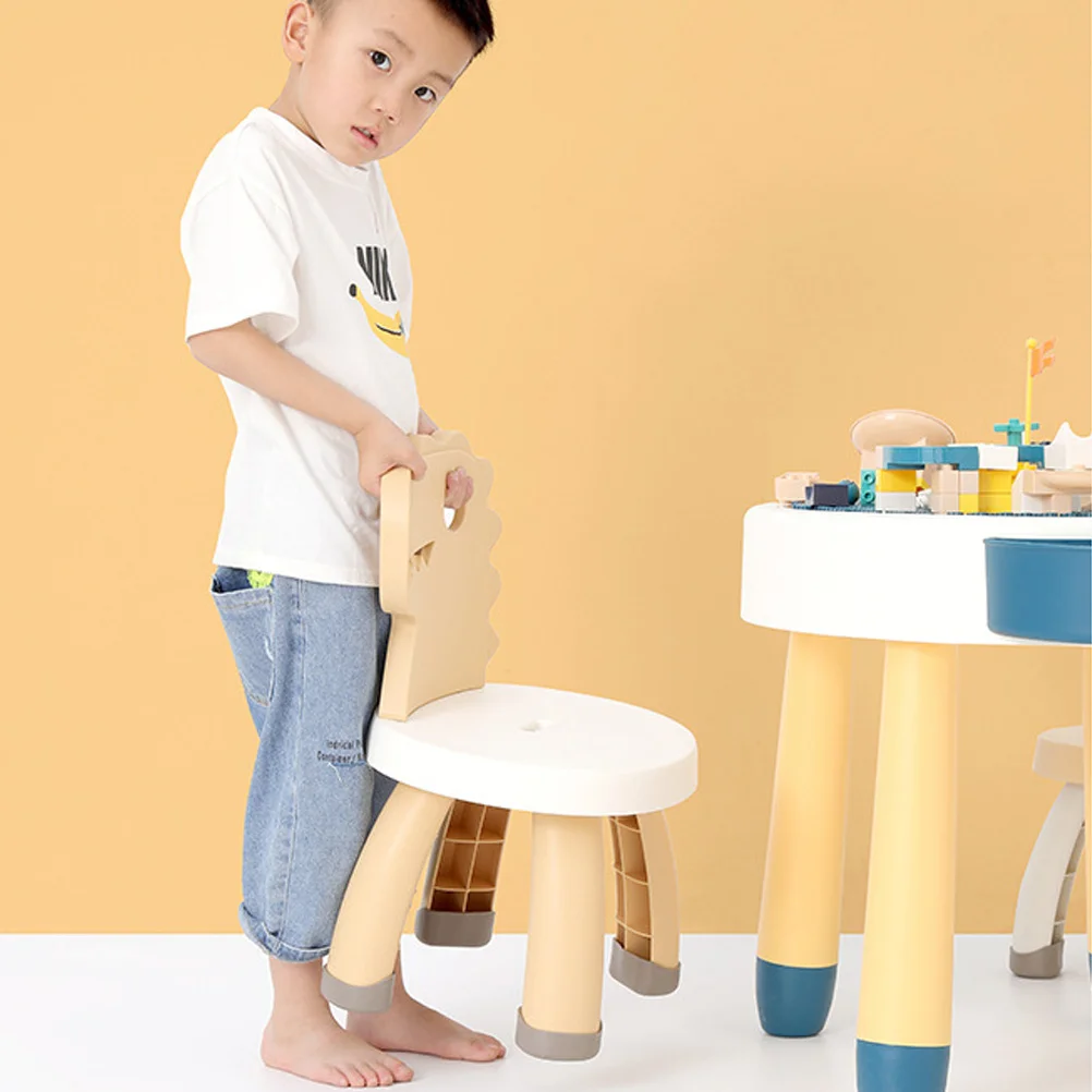 Sedia per bambini Materiale leggero in PVC PP Sgabello da seduta per bambini Design di dinosauro dei cartoni animati Tappetino impilabile con angoli arrotondati sicuri