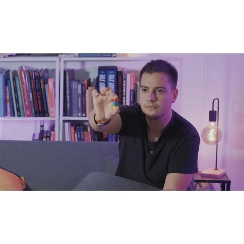 PREDIZIONE COLORE di Julio Montoro - Trucco magico per mentalismo da vicino con espedienti e istruzioni online per maghi principianti