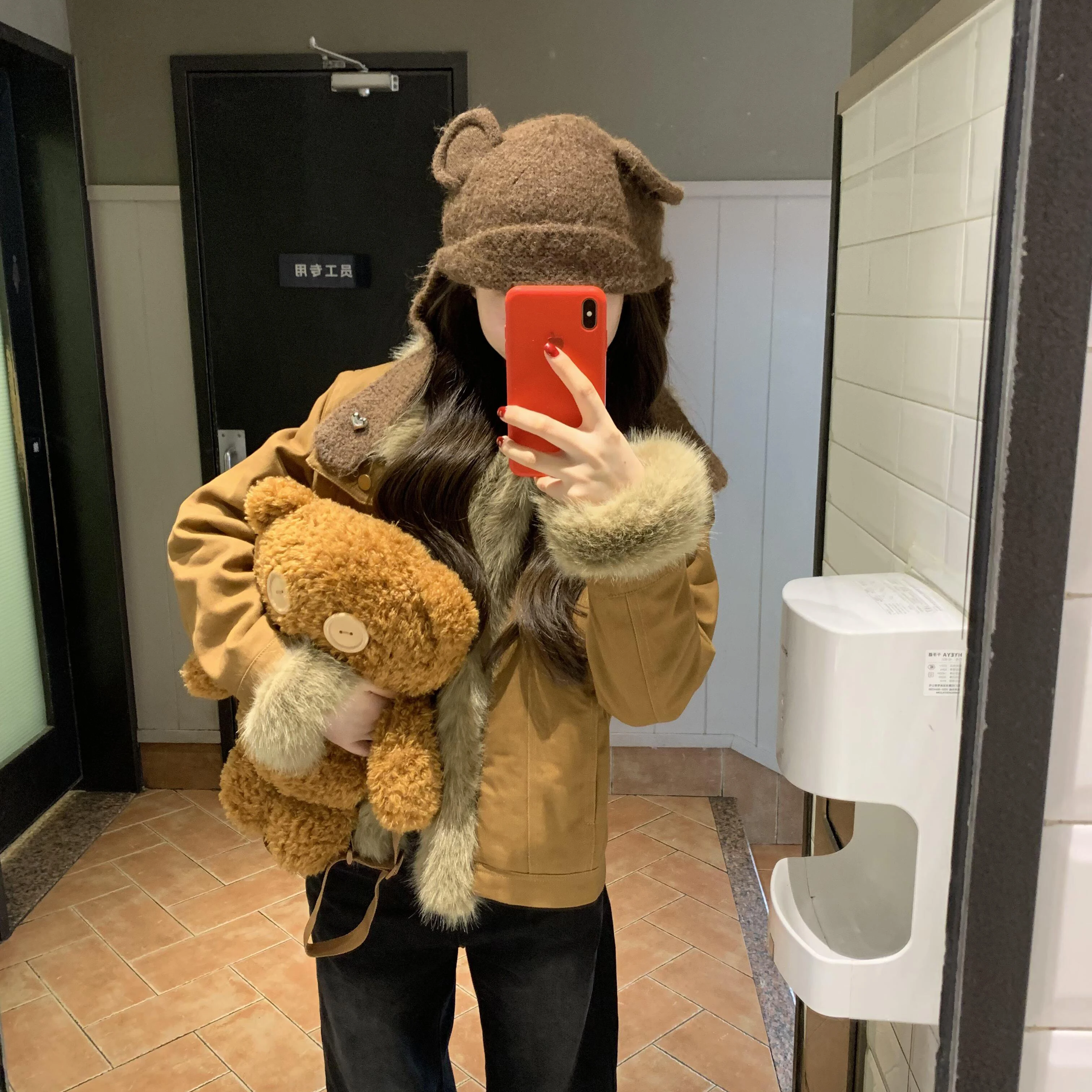 

Parka Real Fur Coat For Woman Womens Lovely Beautiful Attractive Appealing Charming Delightful Pleasant Agreeable Nice Pretty Ol