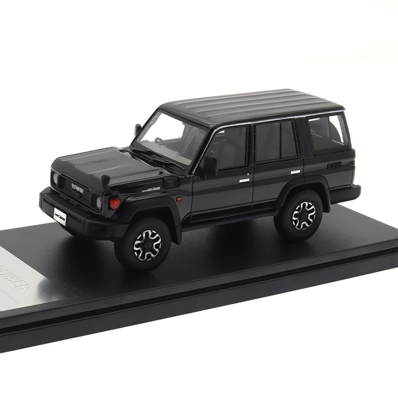 Maßstab 1:43 Harzmodellautos LAND CRUISER【70 A(2023)】Hohe Simulationsfahrzeuge, Ornamente, Spielzeug für Kinder und Erwachsene, Sammlergeschenke