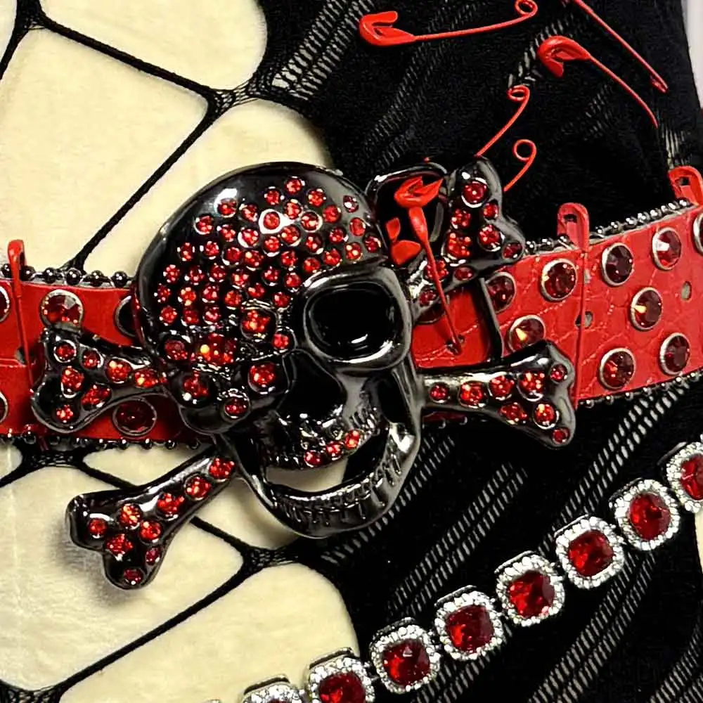 Eco anni '90 Punk Rock Y2K TOP Kawaii Teschio fatto a mano Fai da te Festival Outfit Abito gotico per adolescenti Emo Grunge 2025 Harajuku E-Girls Goth