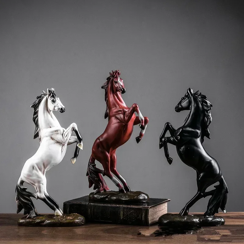 

European War Horse Sculpture Statue Resin Home Decoration Accessories Domineering Animal Statue Modern Craft Gift Statue