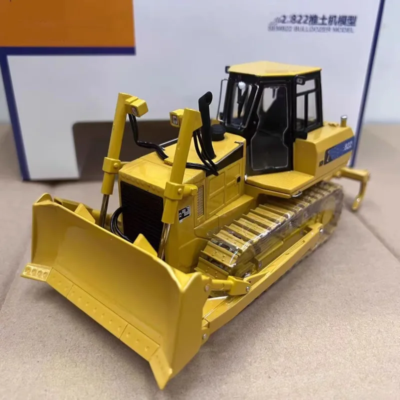 Bulldozer Custom Kids Gift Excavator Model 1:35 Scale 822 Alloy Excavator