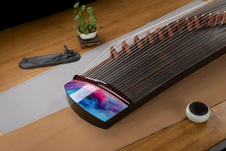 

Guzheng 135cm Suaeda brasiliensis Professional Chinese stringed instrument