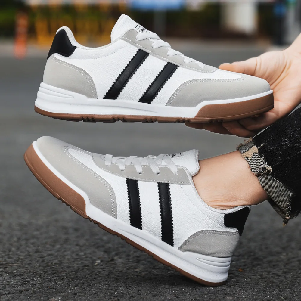 

New Spring Couple Men Shoes Men's Versatile Sports Shoes Running Forrest Gump Shoes Soft-soled Breathable Casual Trendy Sneakers