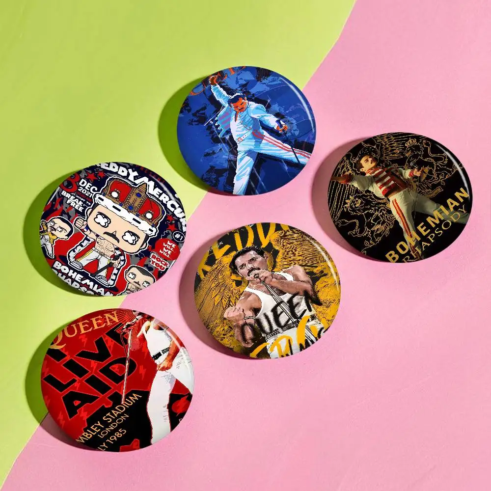 F-Freddie Singer M-Mercury Round Button Pins Slogan Creative Brooches Backpack Clothes Decoration Fashion Cartoon Jewelry Gifts