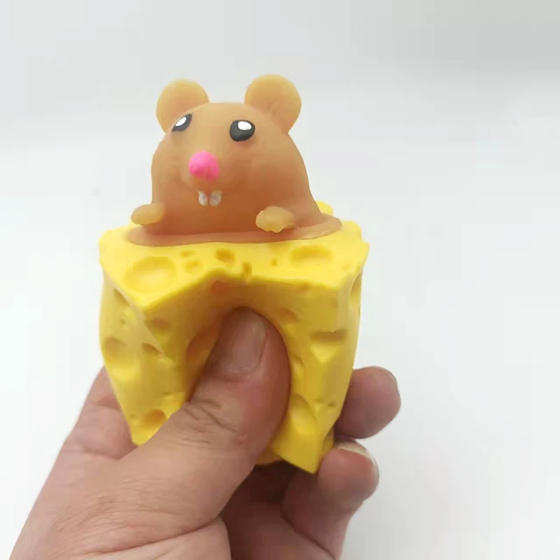 4CM Stress-relieving Pet Cheese Mouse Cheese Pinch Fun Stress Ball Vent Squirrel Cup Prank Toy Fidget Toys