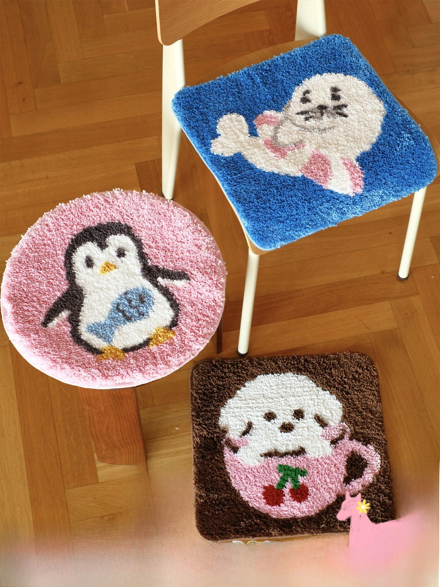 Cute Floing Office …