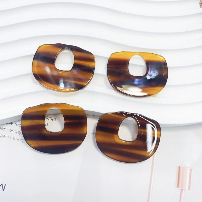 

Новое поступление, 40 шт./лот, цветные полосы, узор с геометрическим принтом, акриловые бусины неправильной формы, ювелирные изделия своими руками, аксессуары для одежды