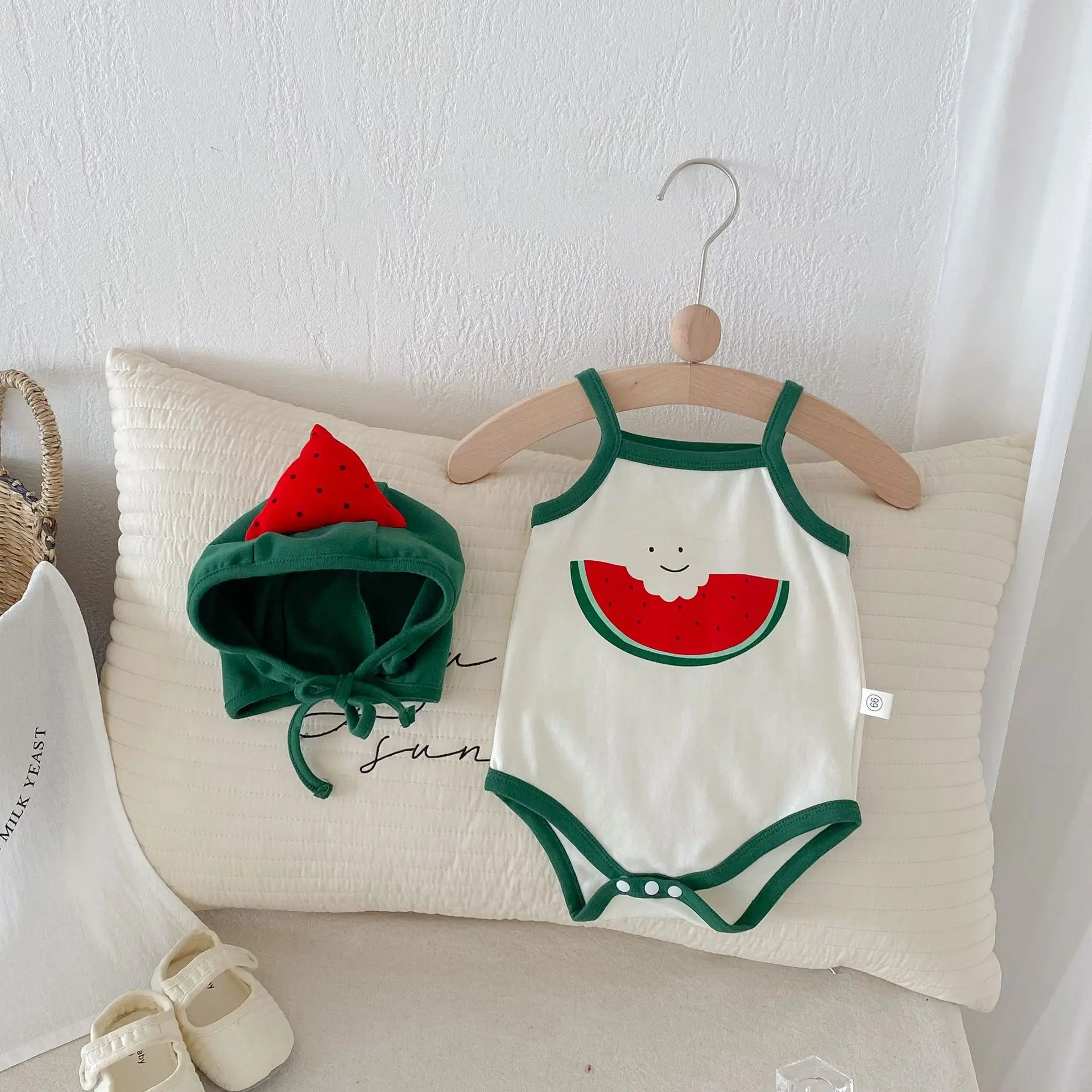 

Baby Clothes 2024 Summer Infant Boy Girl Sleeveless Bodysuit Cute Watermelon Print Newborn Baby Sling Onesies And Hat Outfit