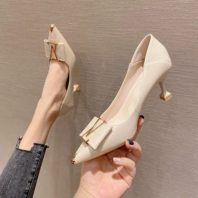 Thumbnail 3 - #9 Latest Middle Heels Offers