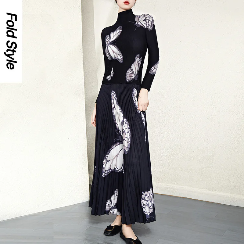 

Wrinkle Slim Fit Set, Elegant and Stylish 2024 New Three House Half High Neck Top, Pleated Long Skirt Two-piece Set for Women