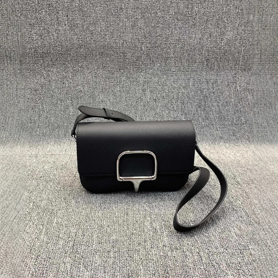 

2025 New Peach Hip Leather Palm Pattern Butt Bag Women's Casual Versatile Cowhide Shoulder Messenger Bag