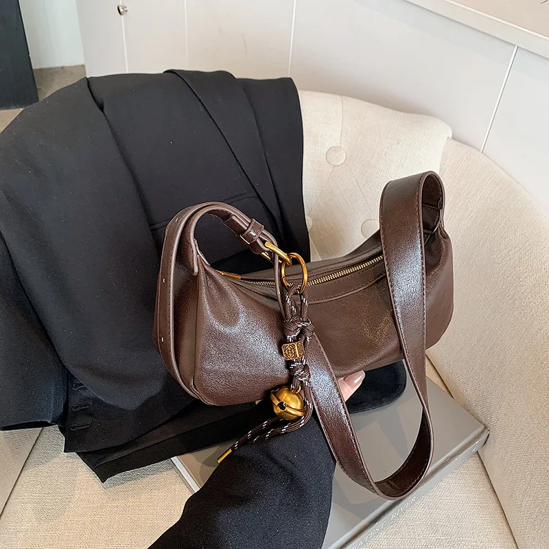 

2025 Autumn Winter Vintage Shoulder Bag Versatile Dumpling Crossbody Purse for Women Retro Pillow-Shaped Handbag