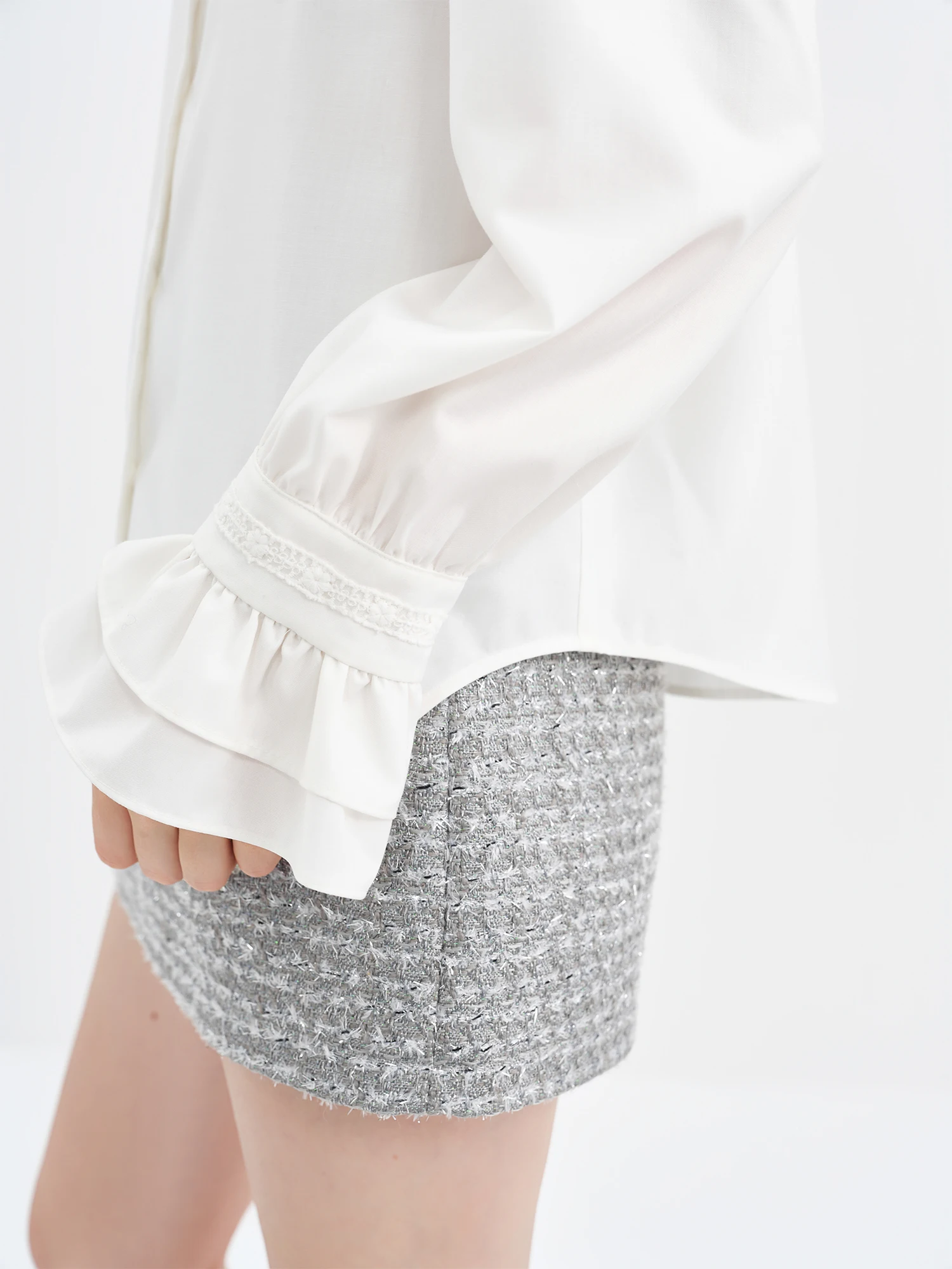 FSLE 2025新作 レディース ダブルレイヤー ピーターパンカラー 刺繍ブラウス スイート ヴィンテージ シャツ エレガント レイヤリングトップ シャツ