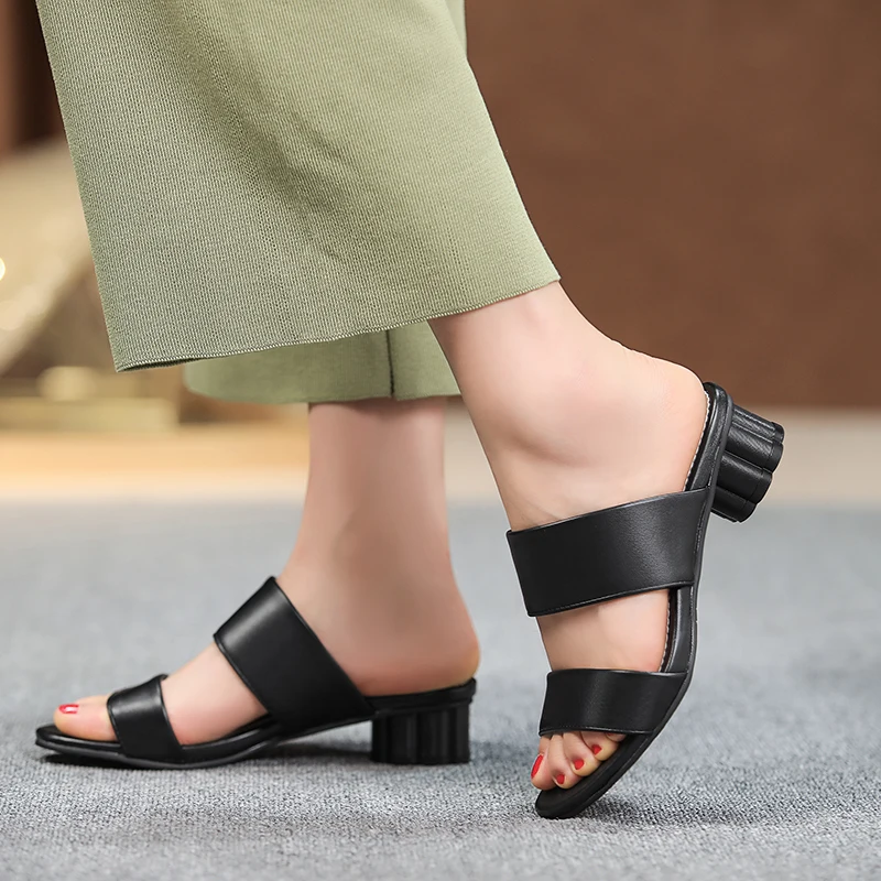 Casual Women\'s Slippers Summer Mules Shoes Square Low Heel White Sandals Female Flip Flop Outdoor Slides Shoes Large Size 48
