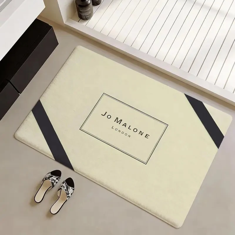 VIKAMA Minimalist Jo Malone Inspired Bath Mat, Cream & Black Luxury Non-Slip Rug for Bathroom & Entryway