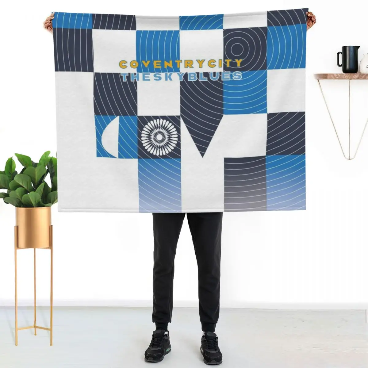

Coventry City - The Sky Blues Throw Blanket Lightweight Warm Blanket for Indoor Outdoor Use