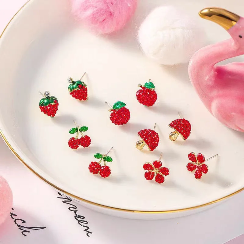 Wholesale New Design Crystal Red Heart Stud Earrings for Women Fashion Brand Jewelry Cherry Fruit Earrings Accessories