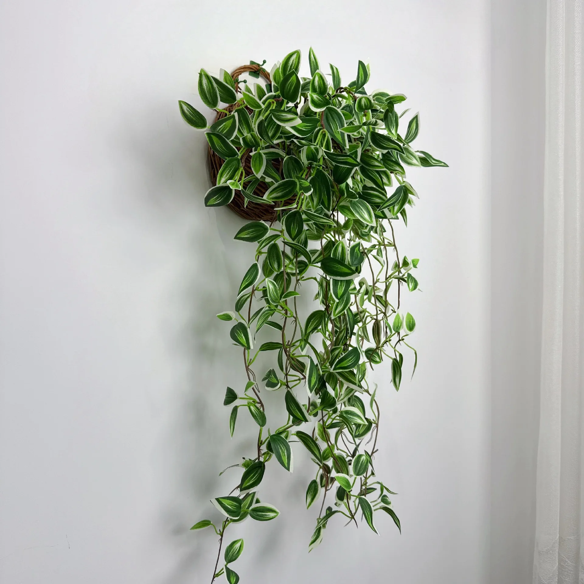 75 cm gefälschte hängende Pflanzen, Ranken, künstlicher Eukalyptus, fallende Scindapsusblätter, Wandpflanzen, Seide, lebendige Rebe für Hausgarten-Dekoration – Detail 9