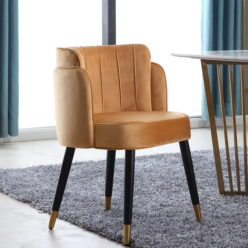 Modern light luxury velvet dining chair, upholstered decorative chair, suitable for home and restaurant use