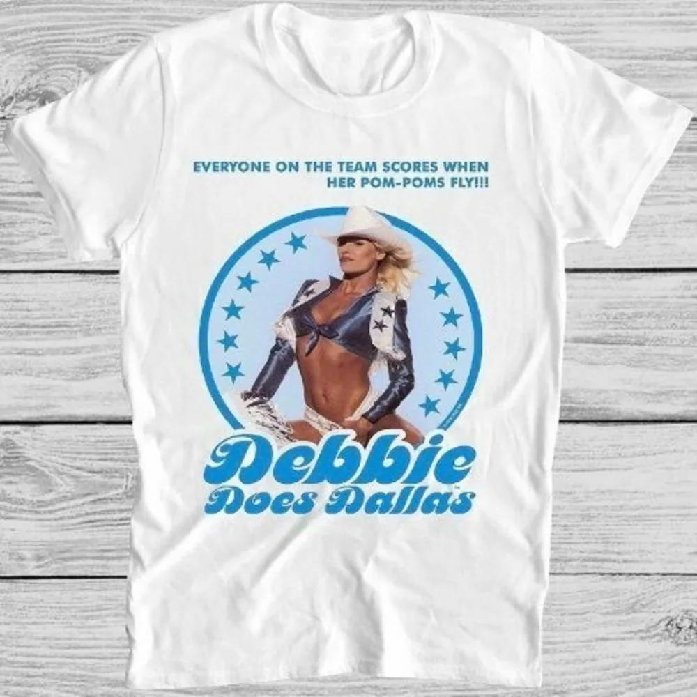 Debbie in Dallas T-shirt - Cult Movie - Retro Cool Gift - Unisex Loose-fitting Casual Shirt graphic t shirts mens t shirts
