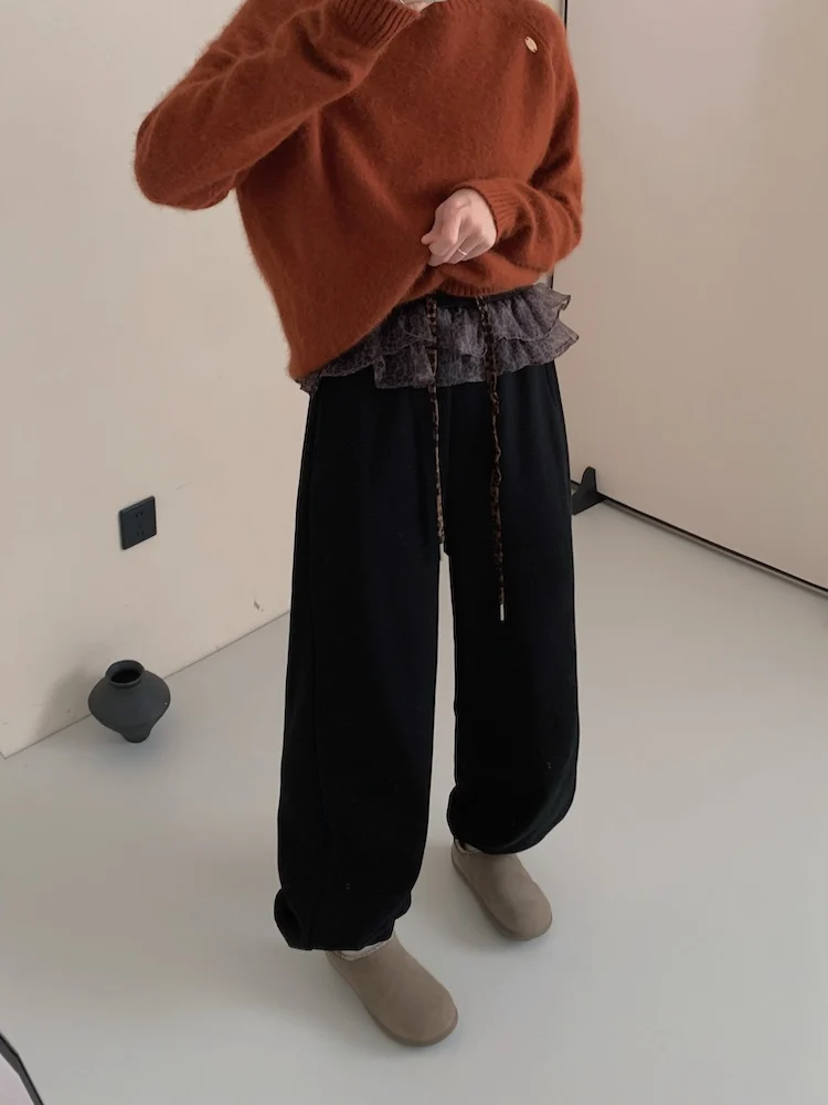 

Korean style 2024 autumn and winter new retro plaid skirt lace fake two-piece set sweatpants casual pants trousers women