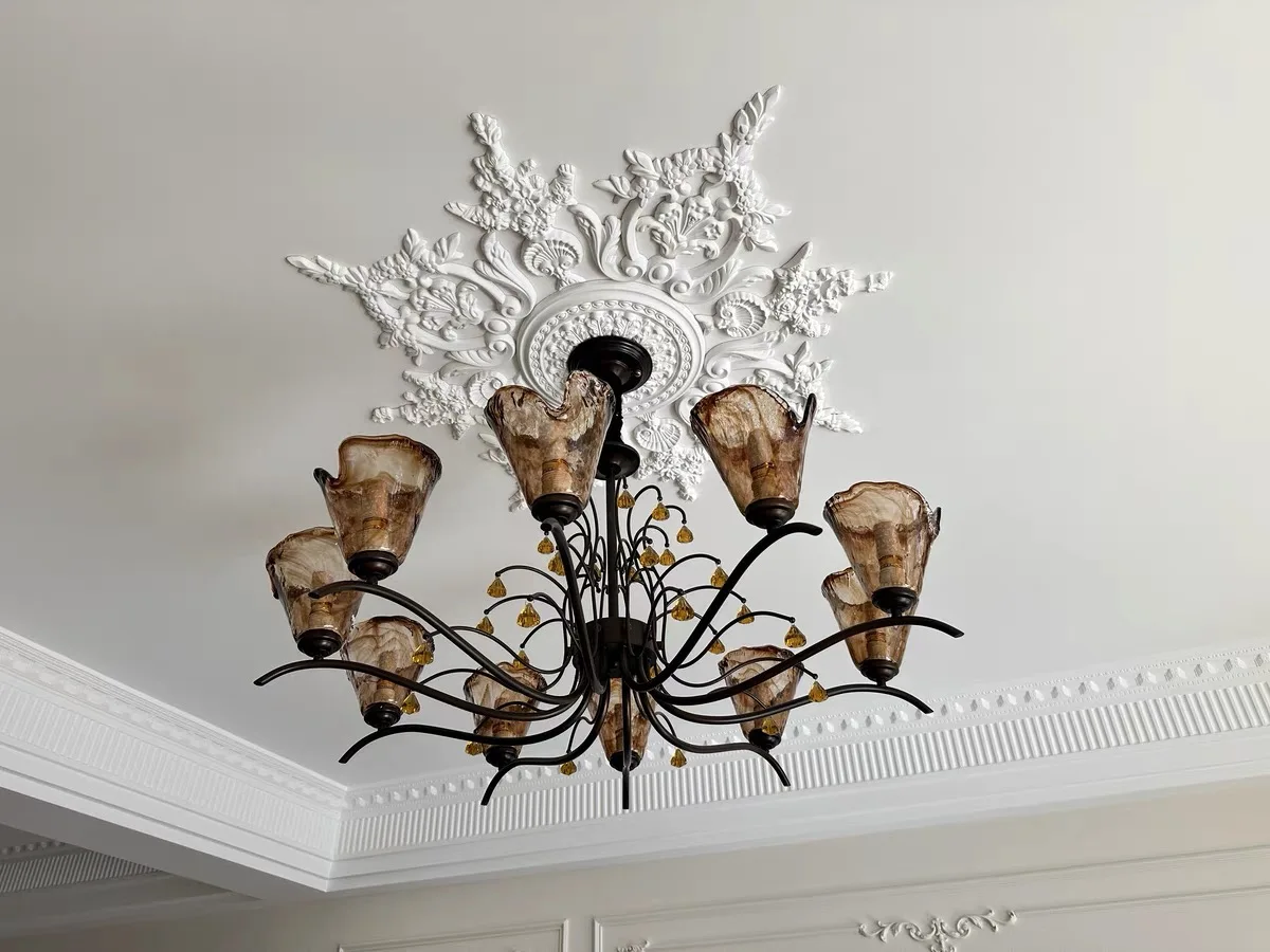 

Living room pendant light French retro medieval light American Nanyang style high-end restaurant pendant light
