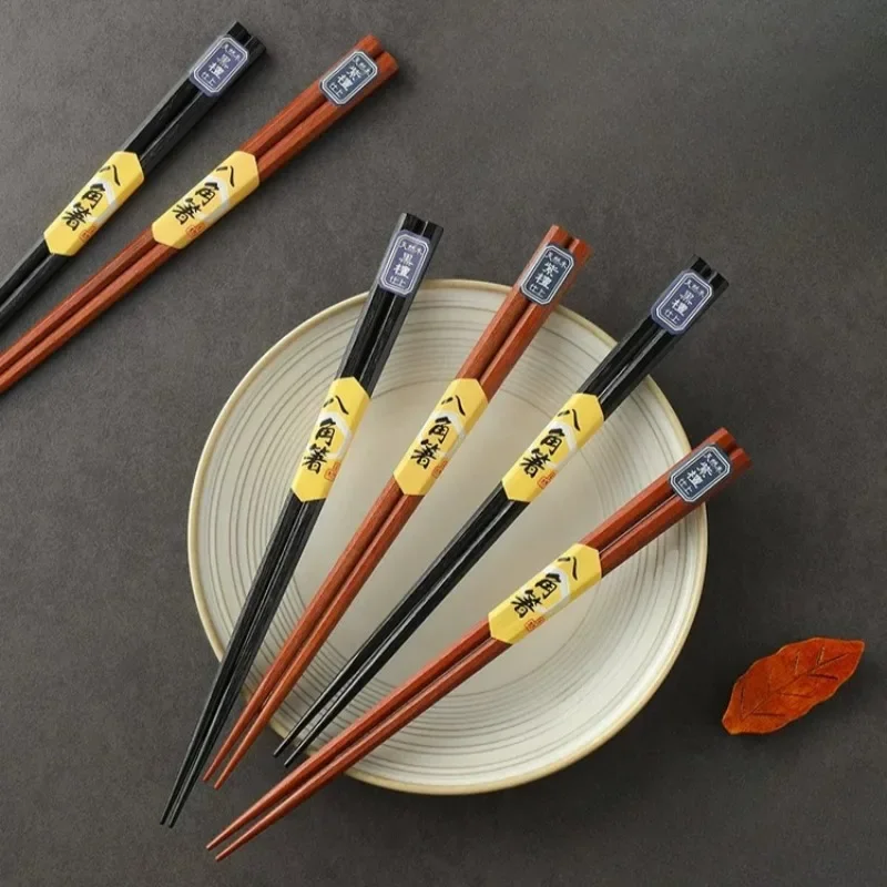 Japanese Wooden Chopsticks Set Sushi Chopsticks Sashimi Cooking Ramen Specialized Cutlery Pointed Chopsticks Kitchen Accessories