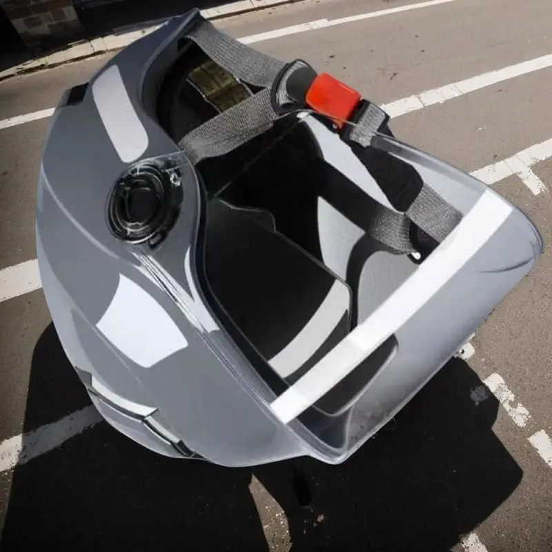 خوذة بمرآة مزدوجة للدراجات النارية من فور سيزونز، معدات ركوب الخيل الكهربائية للرجال والنساء، خوذة أمان تهوية قابلة للتعديل.