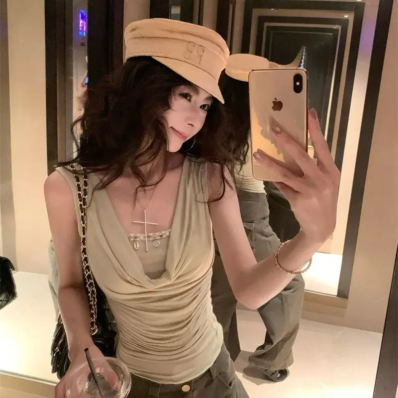 

Pure Desire Style Fake Two-Piece Swing Collar Ins Sleeveless T-Shirt Women 2025 Summer New Slim Waist-Hugging Hot Girl Short Top