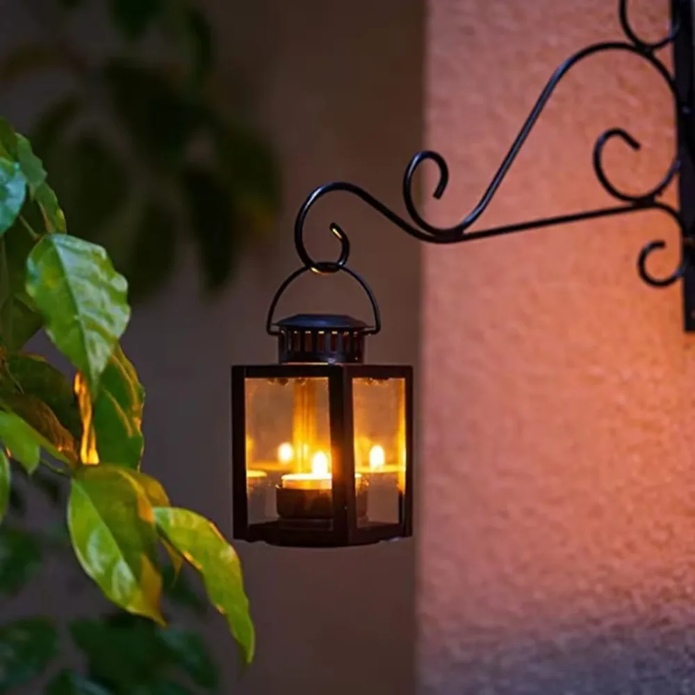 European Style Wind-proof Iron Wind Lamp Black Wrought Iron Lantern Candle Stand Handheld Outdoor Tea Light Wedding