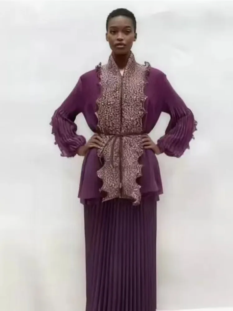 ชุดเซ็ตสองชิ้น เสื้อจีบพลีททรงหลวม กระโปรงจีบพลีท ดีไซน์หรูหรา งานหนัก คุณภาพสูง ชุดสูทใหม่ เสื้อผ้าผู้หญิง คอลเลคชั่นใหม่ ฤดูใบไม้ผลิและฤดูใบไม้ร่วง ปี 2025