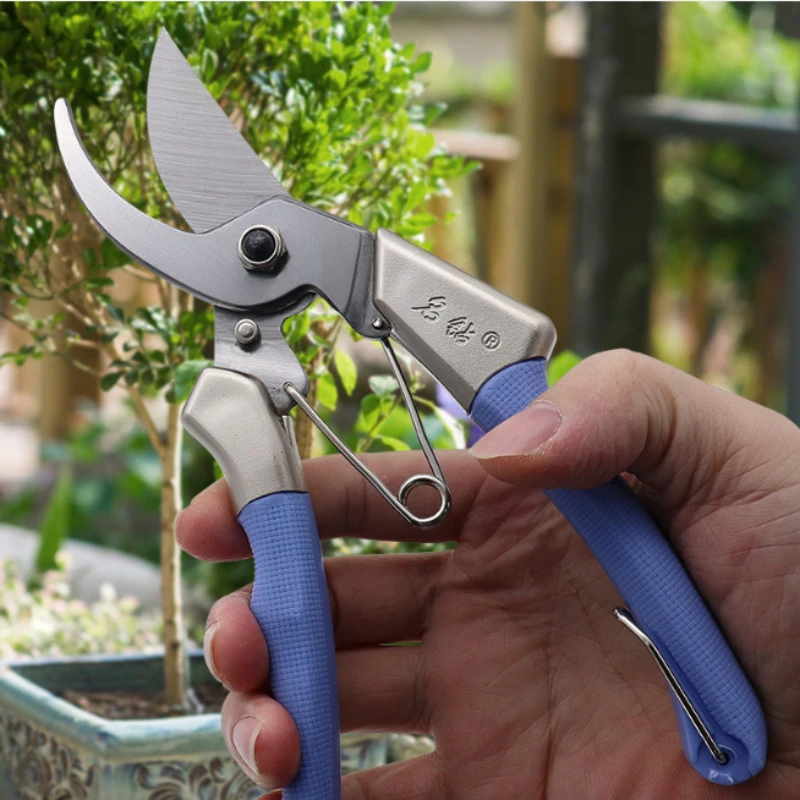 High Carbon Steel Garden Pruning Shears, Strong Branch Cutter with PP Anti‑Slip Handle Plant Scissors Equipped with Safety Latch
