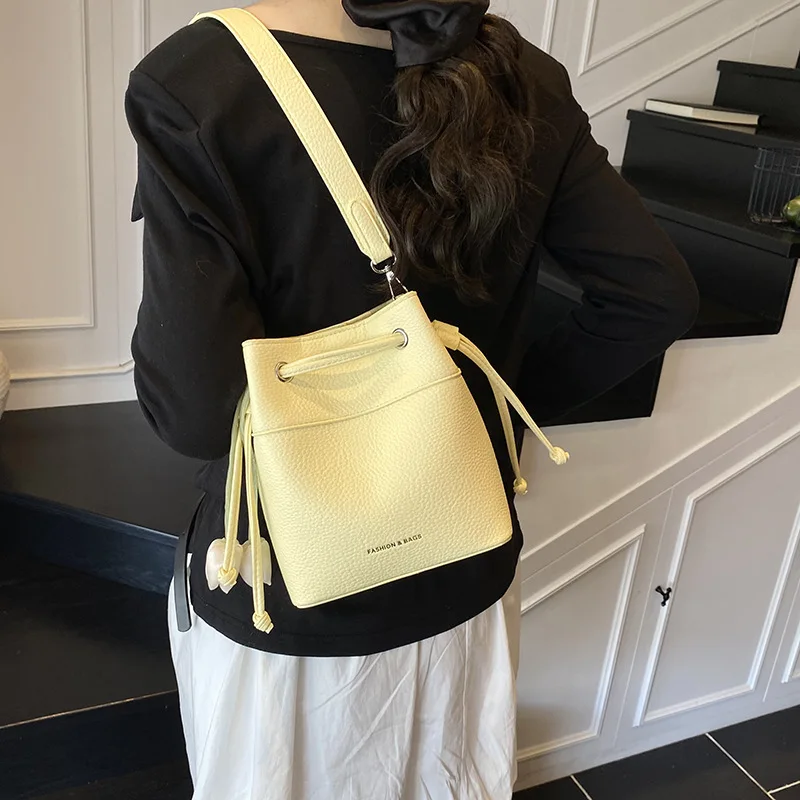 

Женская сумка-ведро для отдыха, однотонная искусственная кожа, сумки через плечо, большая вместительная женская сумка для поездок на работу, женская сумка на плечо