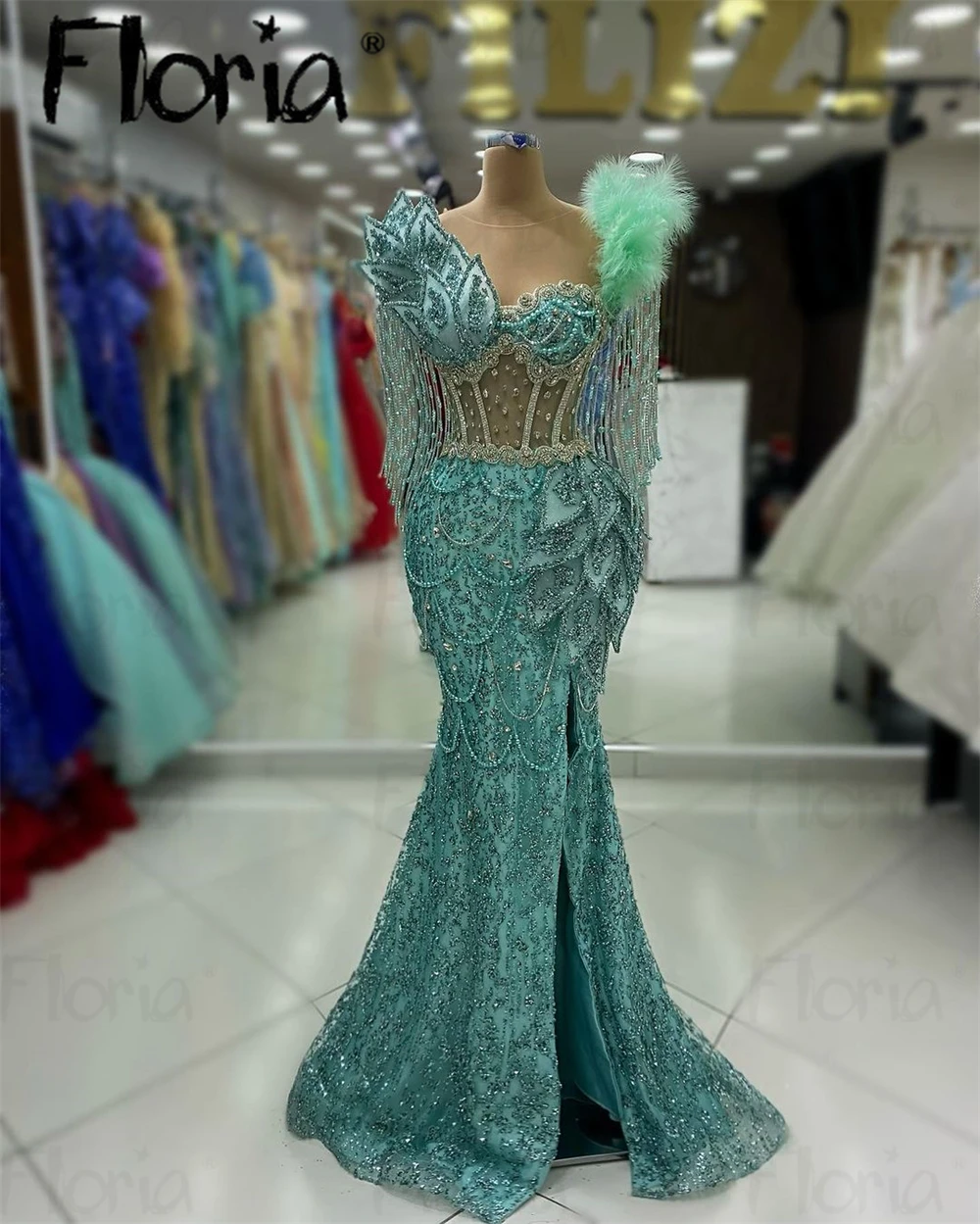 2024 Hot Mint Green Evening Dress Illusion Waist Feather Luxury Wedding Dinner Party Gowns Beaded Mermaid Pageant Formal Dress