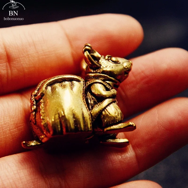 Backpack Mouse Miniature Figurine Brass Cute Animal Rat Small Statue Desktop Ornaments Vintage Home Decoration Craft Accessories