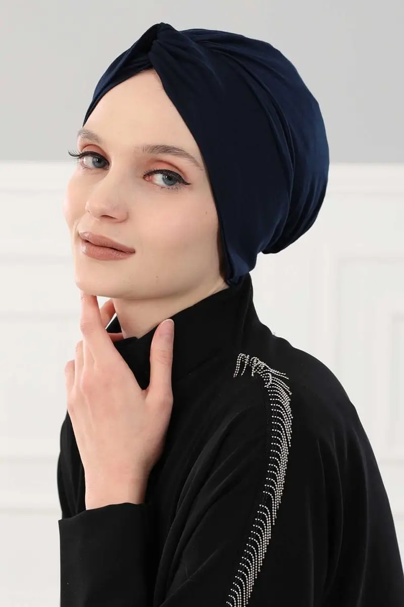 Mihrace Penye Knochen navy blau