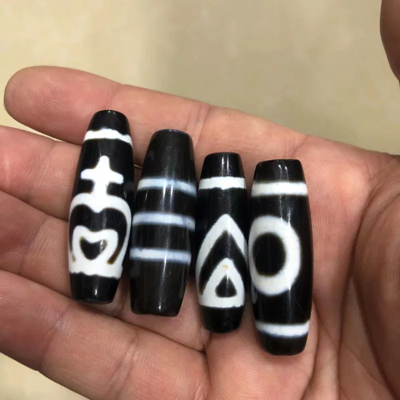 Wholesale Tibetan Agate Black and White One Glance Ten Thousand Words Tibet Beads Agate Tibet BeadsdiyOrnament Necklace Pendant