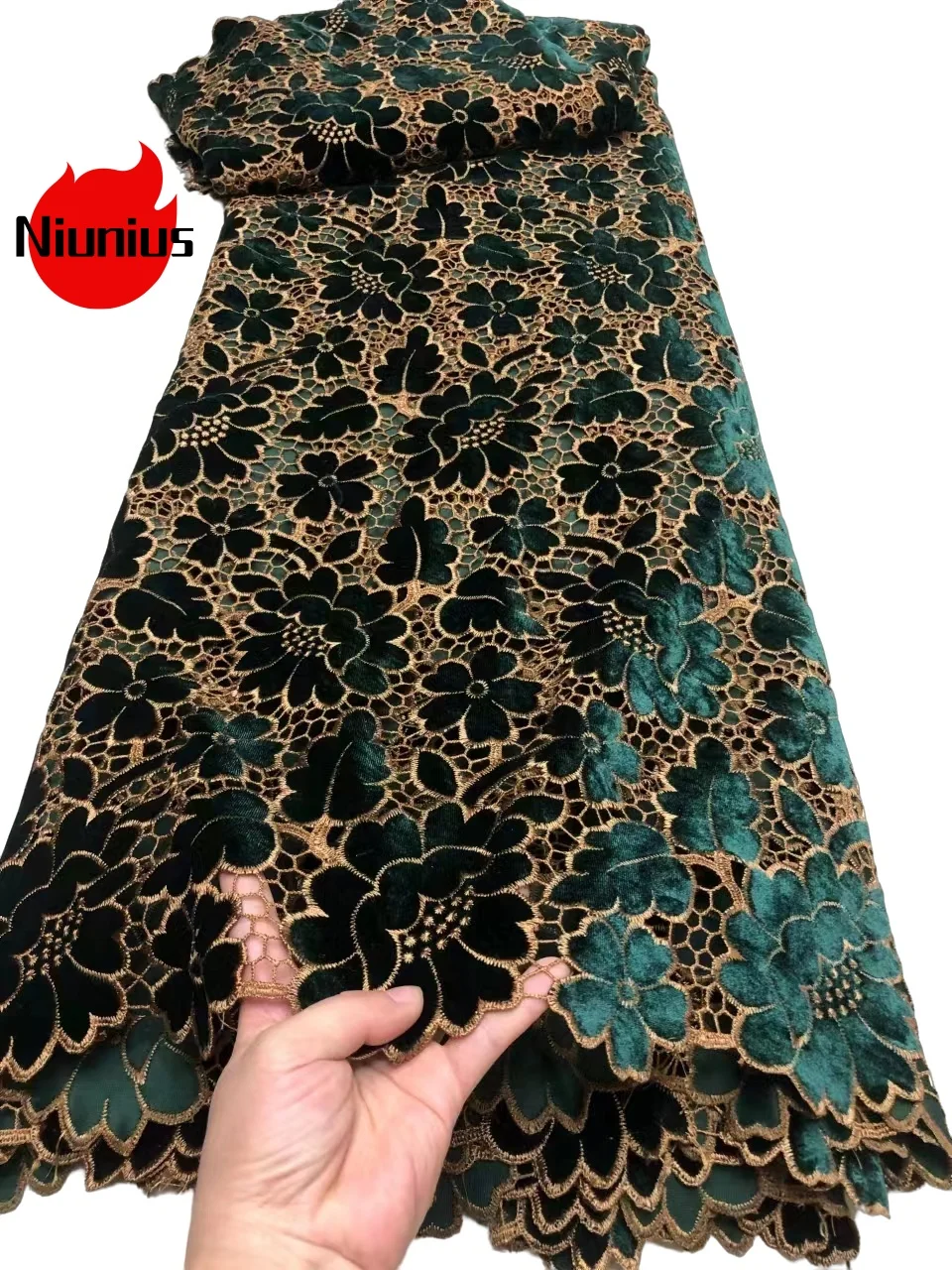 5Yards 2024 Delicate Elegant Latest Popular High Quality Austria Embrodered Velvet Fabric For Party Evening Dress NN_2598Z