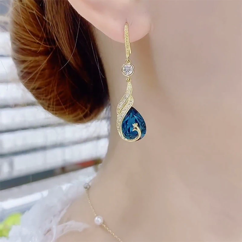 Blue Crystal Peacock Zircon Pendant Gold Color Ear Hook for Women New Fashion Elegant Temperament Ladies Wedding Party Jewelry