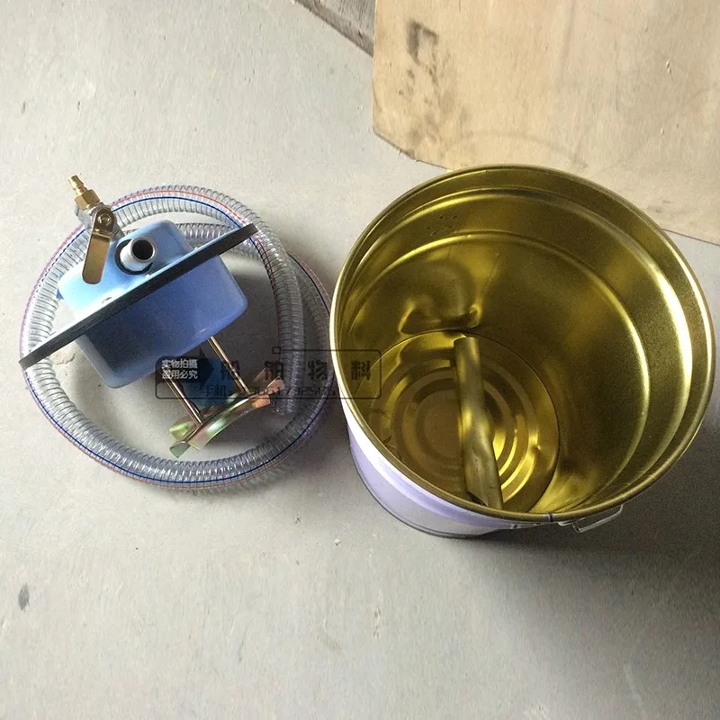 Pneumatic vacuum cleaner Industrial iron dust ash sand oil suction cleaning strong cyclone dust collection bucket rack device