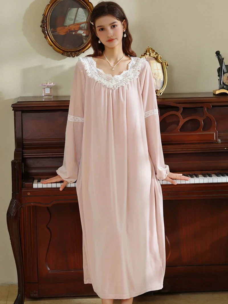 Long Sleeve Velvet Lace Fairy Nightgown Women Winter Vintage Velvet Pajamas Nightdress Loose Home Clothes Sleepwear Night Dress