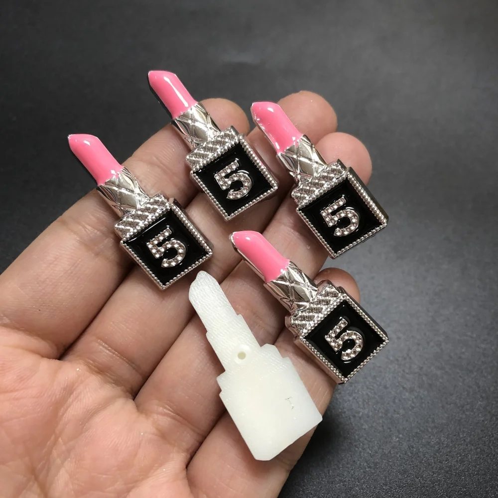 10 Stuks Valentijnsdag Glanzende Lipsticks Vijf Bloemblaadje Bloem Hars Plat Charms Diy Ambachten Junk Telefoon Case Decoratie Bulk Supply