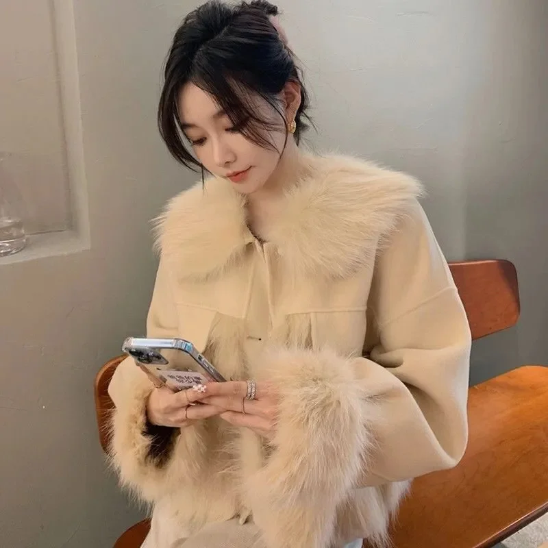 Mulheres coreanas mangas compridas de pelúcia outwear inverno moda feminina curto casaco de pele de vison 2025 senhoras retalhos solto jaqueta de pele do falso