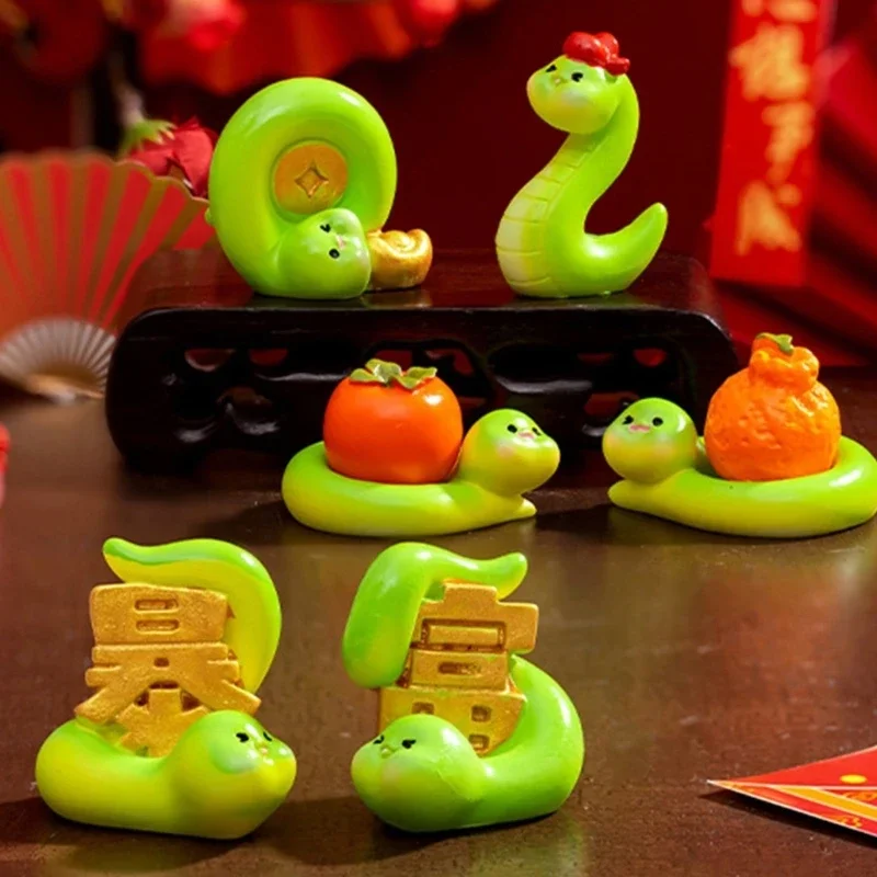 New Years Gift Mini Resins Zodiacs Snake Figurine Landscape Ornament for Home Decorations Office Desk Accessories