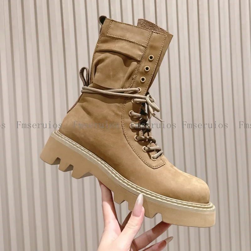 

Модные женские короткие ботинки, простой дизайн, мотоциклетные ботинки до середины икры с круглым носком из натуральной кожи на толстой подошве со шнуровкой в британском стиле