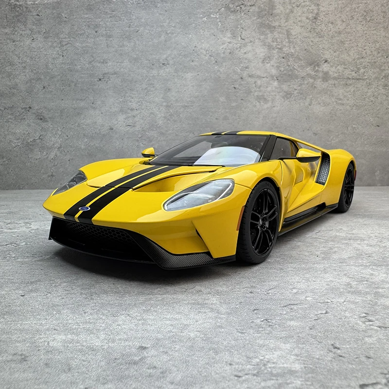 Autoart 1/18 Ford GT Highly Detailed Car Model ABS Material Car Model Simulation Collectible Cars Model Gift Boy Birthday Gift